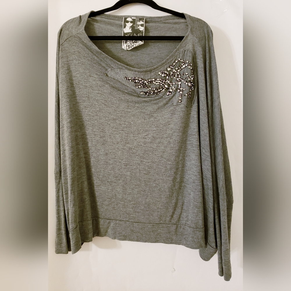 Young Fabulous & Broke YFB Grey Sweater Size L